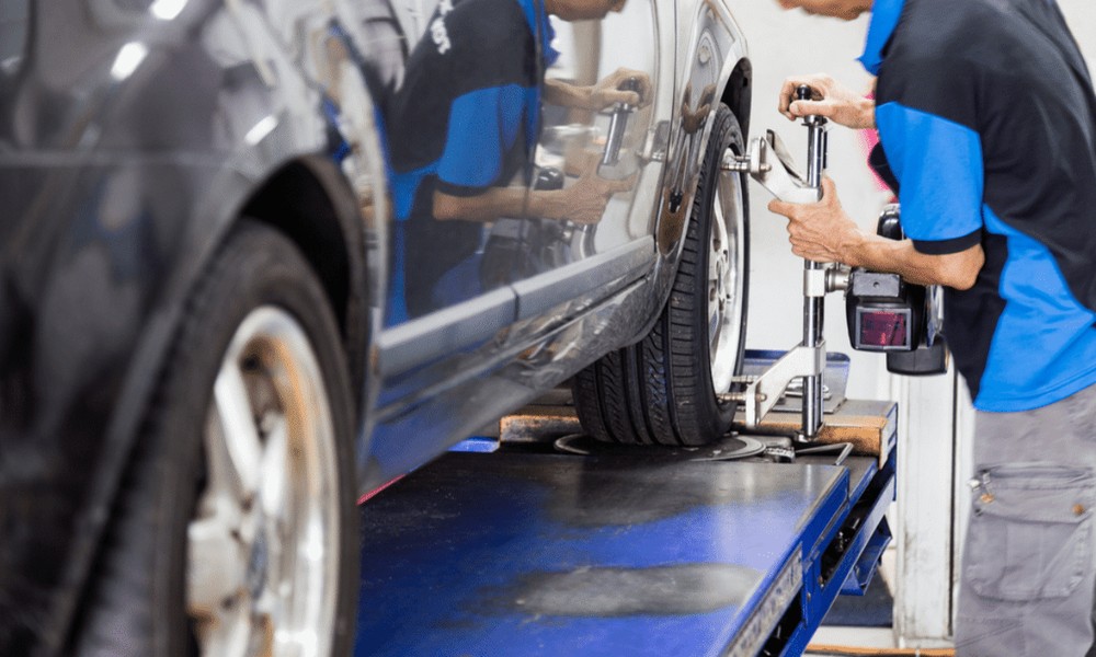 Car Electronic Stability Control Module Repair and Routine Car Maintenance Service Importance