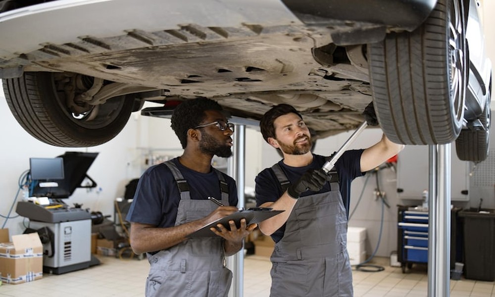 Importance of Professional Car Oil Filter Maintenance for Modern Vehicle Engine Protection