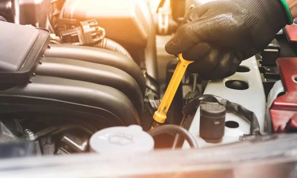 How Coolant System Pressure Can Reveal Hose Problems